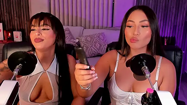 Lillyortiz online show from 11-26-25, 08:32