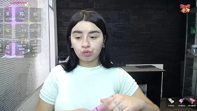 SaraBraun  online show from 12-21-24, 01:53