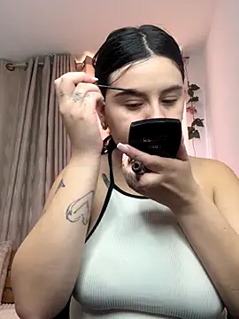 SaraBraun  online show from 10-22-25, 06:18