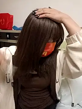 Snapshot of gunian chatting on 01-23-25, 04:37 gunian online show from 01-23-25, 04:37