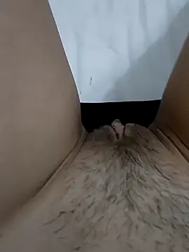 Snapshot of gunian chatting on 01-27-25, 02:13 gunian online show from 01-27-25, 02:13