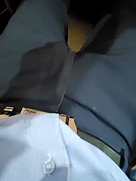 Snapshot of bananadick____ chatting on 01-17-25, 08:34 bananadick online show from 01-17-25, 08:34