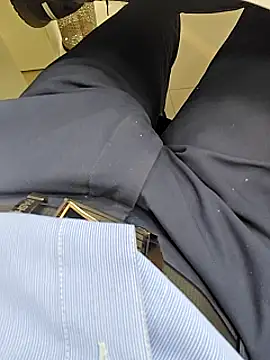 Snapshot of bananadick____ chatting on 02-03-25, 11:09 bananadick online show from 02-03-25, 11:09