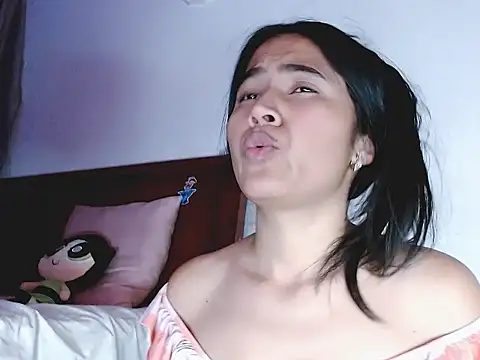 Snapshot of brihanna_lena chatting on 04-06-26, 06:14 brihanna lena online show from 04-06-26, 06:14