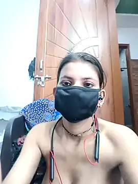 Snapshot of Aafreen_36 chatting on 05-27-26, 02:52 Aafreen 36 online show from 05-27-26, 02:52