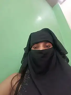 Snapshot of Aafreen_36 chatting on 06-01-26, 02:41 Aafreen 36 online show from 06-01-26, 02:41