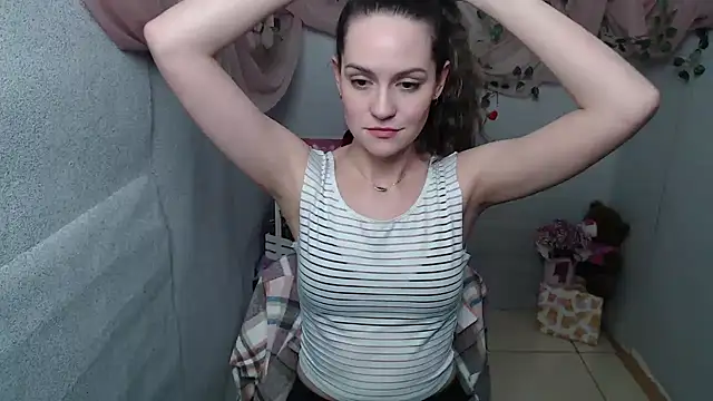 Lina Star S online show from 12-24-24, 10:01