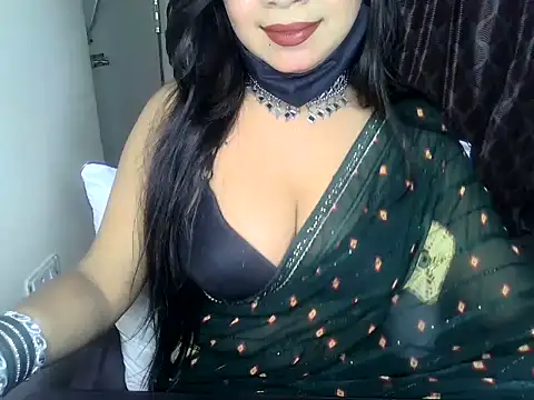 Snapshot of ishi_Beauty chatting on 10-30-25, 06:37 ishi Beauty online show from 10-30-25, 06:37