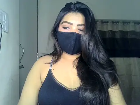 Snapshot of ishi_Beauty chatting on 05-27-26, 04:53 ishi Beauty online show from 05-27-26, 04:53