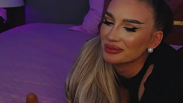 FelyJolie online show from 02-23-25, 04:46