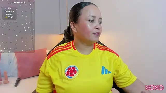 linda rios  online show from 06-17-26, 08:21