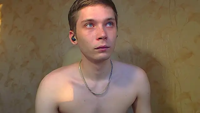 Snapshot of __sugarrebit chatting on 09-10-25, 02:50   sugarrebit online show from 09-10-25, 02:50