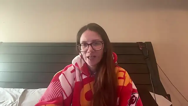 yourstrulylivy69 online show from 02-04-25, 04:29