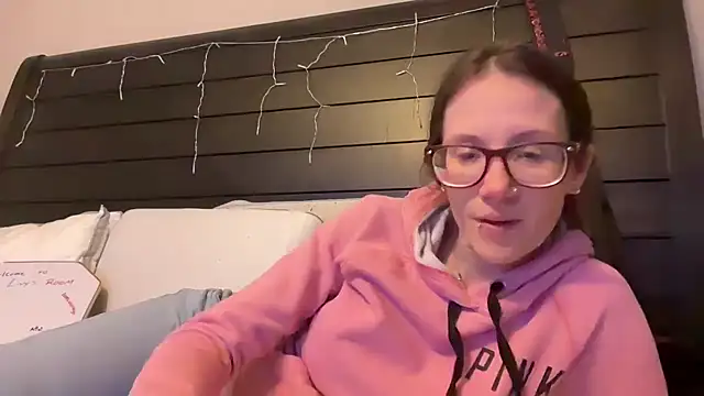 yourstrulylivy69 online show from 02-27-25, 01:27