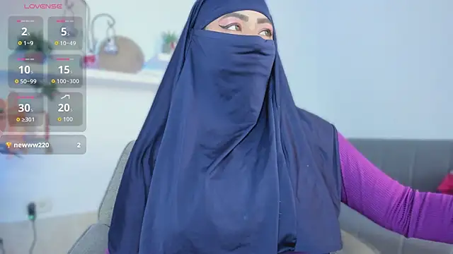 Snapshot of jazmin_anbar chatting on 11-04-25, 06:29 jazmin anbar online show from 11-04-25, 06:29