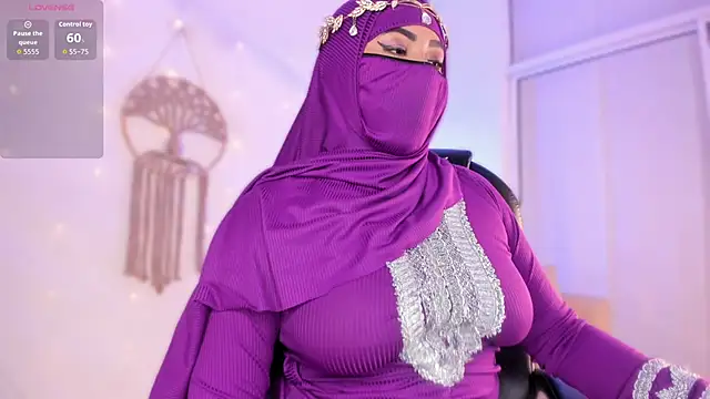 Snapshot of jazmin_anbar chatting on 11-27-25, 04:47 jazmin anbar online show from 11-27-25, 04:47