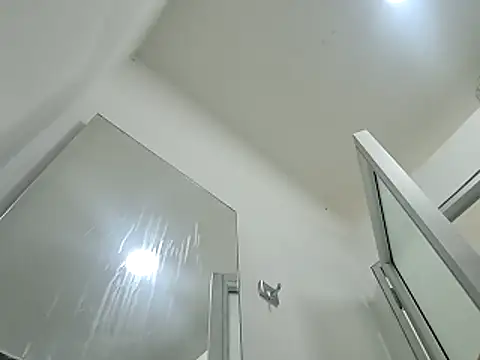 sasi luna online show from 12-19-25, 02:02