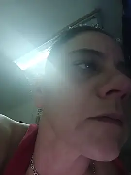 sasi luna online show from 04-15-26, 01:23