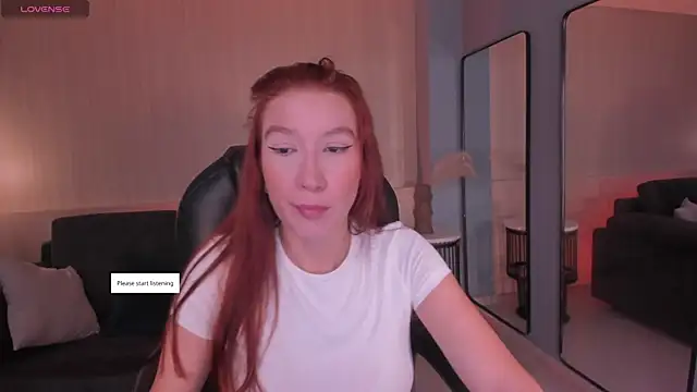 MiaFarrell  online show from 04-25-26, 11:24