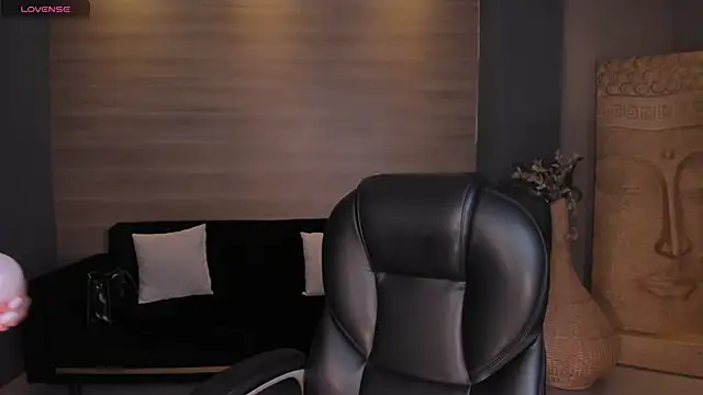 Snapshot of BellaCarteer_ chatting on 05-27-26, 07:55 BellaCarteer online show from 05-27-26, 07:55