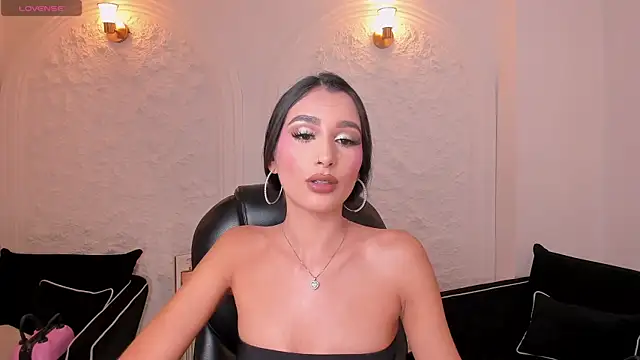 Snapshot of BellaCarteer_ chatting on 06-07-26, 11:52 BellaCarteer online show from 06-07-26, 11:52