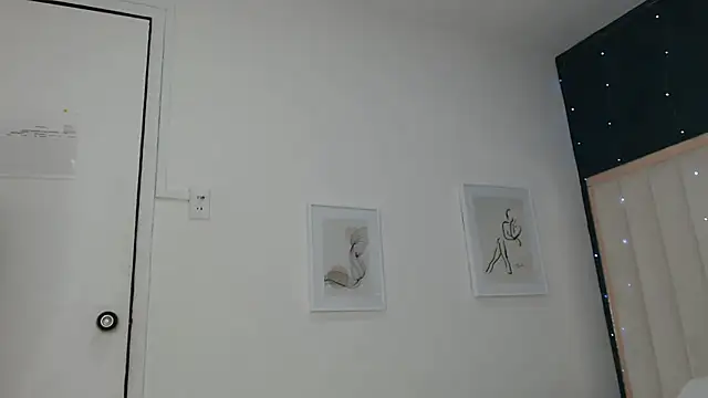 Snapshot of africa_holmes chatting on 01-30-25, 01:33 africa holmes online show from 01-30-25, 01:33