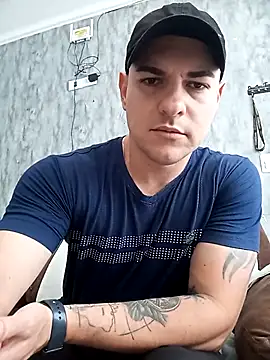 Snapshot of sigma358 chatting on 09-18-25, 04:20 sigma358 online show from 09-18-25, 04:20