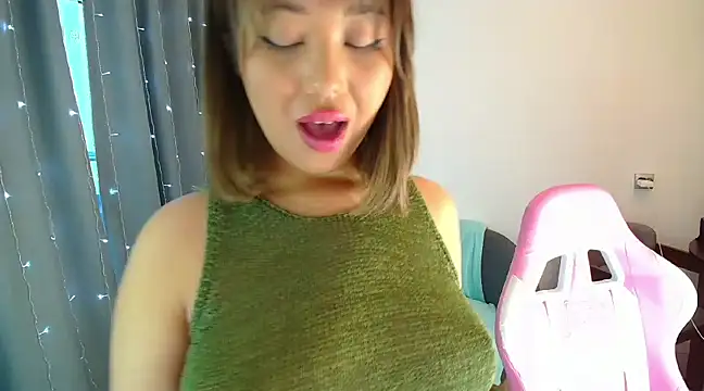 PurrrfectMiko online show from 01-13-25, 08:58