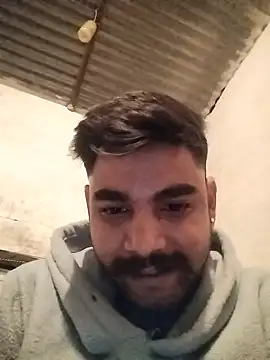 Snapshot of Solomen00 chatting on 12-21-24, 06:34 Solomen00 online show from 12-21-24, 06:34