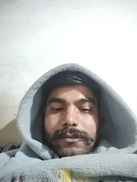 Snapshot of Solomen00 chatting on 01-12-25, 05:11 Solomen00 online show from 01-12-25, 05:11