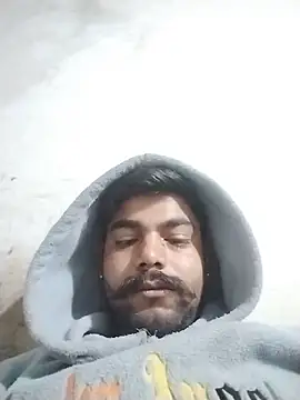 Snapshot of Solomen00 chatting on 01-15-25, 03:00 Solomen00 online show from 01-15-25, 03:00