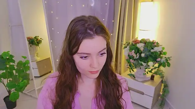 Lana  Cute  online show from 06-27-26, 02:34