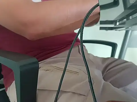 Snapshot of antonix-hard chatting on 11-07-25, 09:15 antonix-hard online show from 11-07-25, 09:15