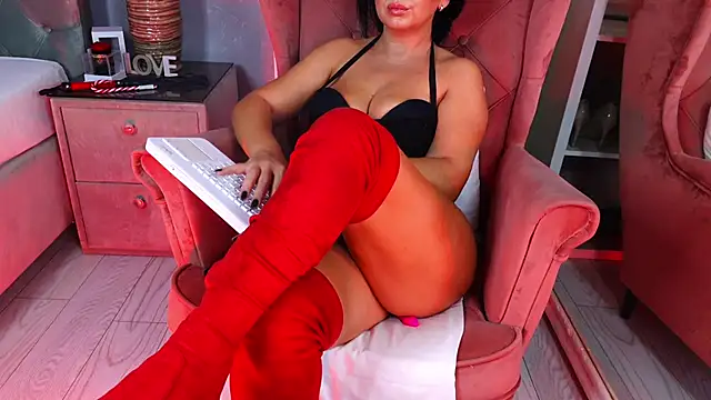 AQueenMonica online show from 11-10-25, 04:33