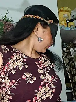 sexy bhabhi69 online show from 04-25-26, 07:11