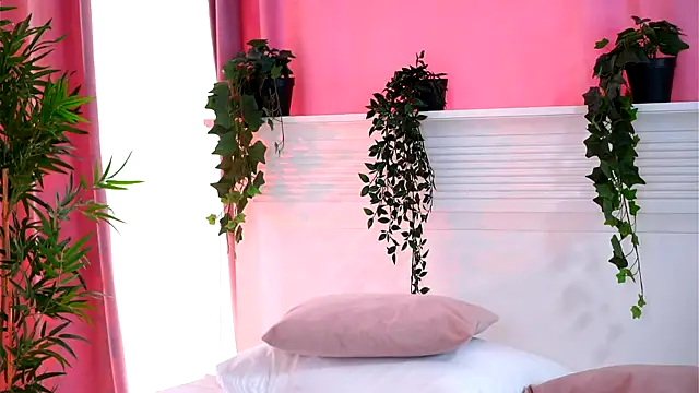 Snapshot of Jenna_Day chatting on 03-22-25, 07:04 Jenna Day online show from 03-22-25, 07:04