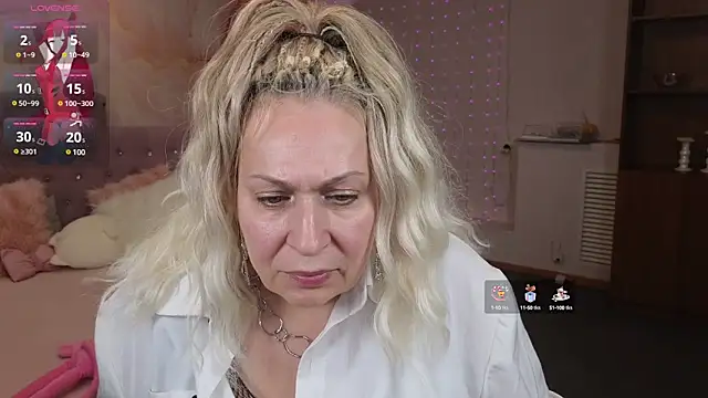 Penelope Pinky online show from 02-07-25, 08:20