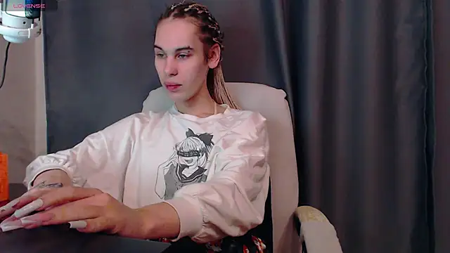 Cassie Bae online show from 12-21-24, 01:32