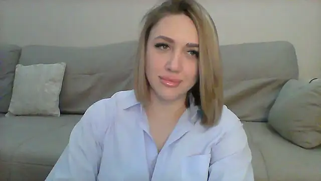 Snapshot of VickyLove047 chatting on 01-03-25, 05:28 VickyLove047 online show from 01-03-25, 05:28