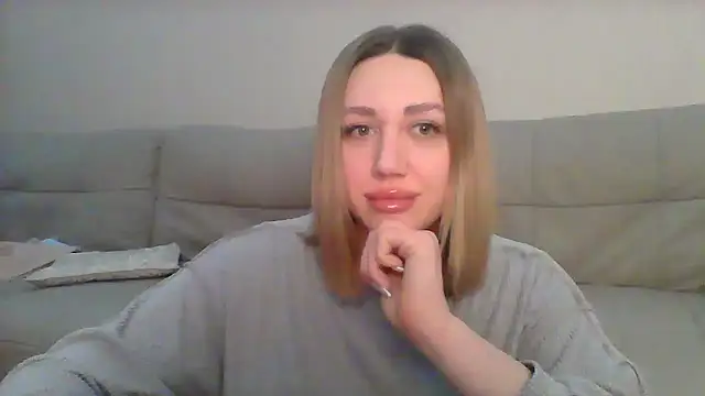 Snapshot of VickyLove047 chatting on 02-26-25, 03:19 VickyLove047 online show from 02-26-25, 03:19