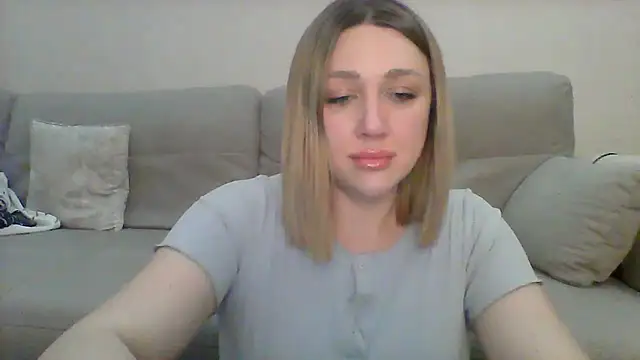 Snapshot of VickyLove047 chatting on 03-13-25, 07:39 VickyLove047 online show from 03-13-25, 07:39