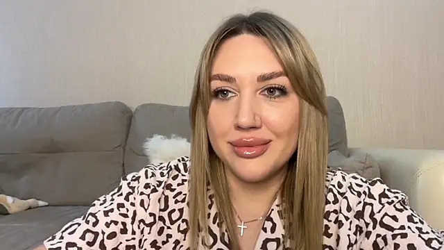 VickyLove047 online show from 06-26-26, 07:24