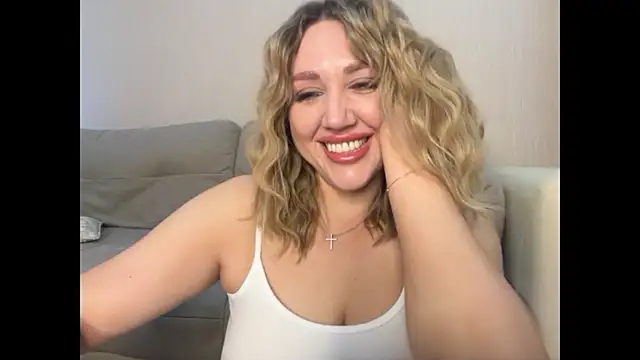 VickyLove047 online show from 07-04-26, 06:30