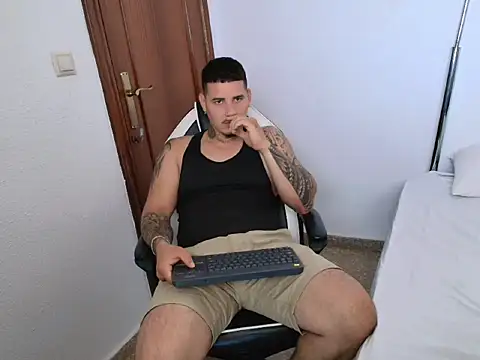 Snapshot of Geishastudios chatting on 09-30-25, 06:51 Geishastudios online show from 09-30-25, 06:51