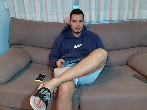 Snapshot of Geishastudios chatting on 11-07-25, 07:19 Geishastudios online show from 11-07-25, 07:19