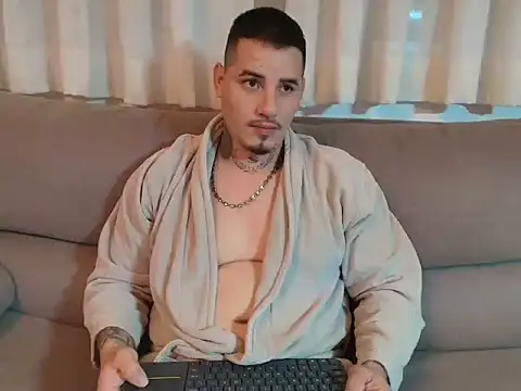 Snapshot of Geishastudios chatting on 11-24-25, 07:52 Geishastudios online show from 11-24-25, 07:52