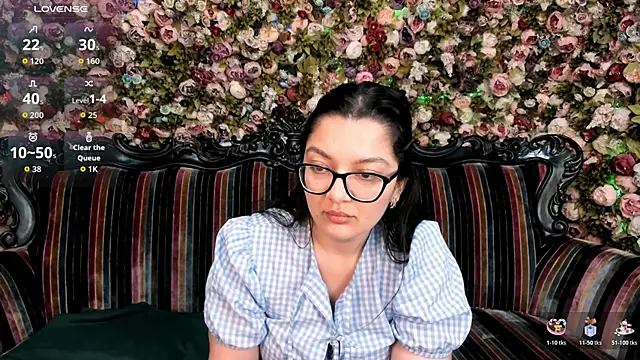 ZarifaBev online show from 11-22-25, 08:52