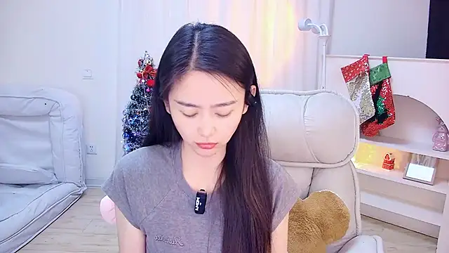 CN-Babycat online show from 12-17-25, 03:34