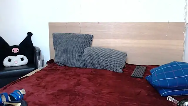 LexyLuuv online show from 12-22-25, 09:39