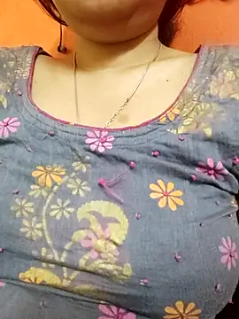 sunita-doll online show from 03-19-25, 08:45